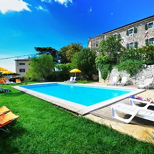 Villa Visnjan Residence Apartamento